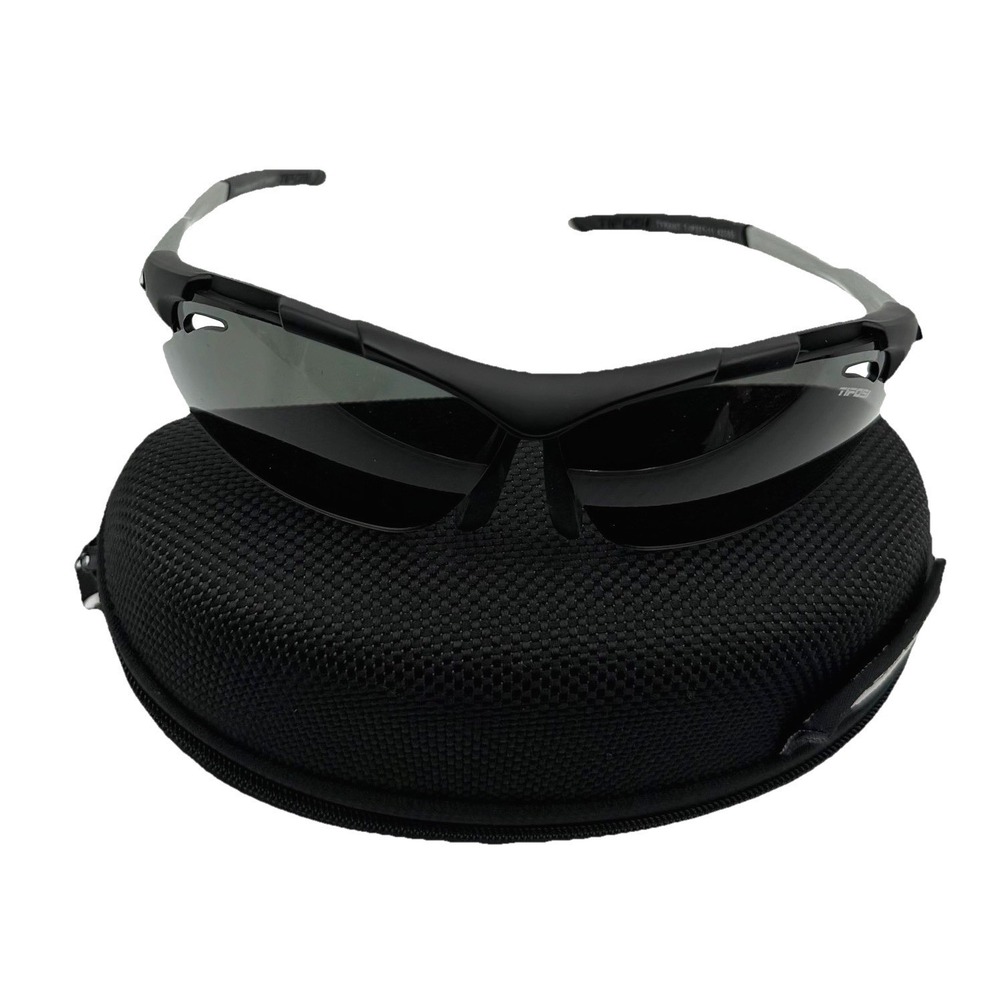 Tifosi Tyrant Sport Sunglasses Matte Black Gray Lens Cycling Running w/ Case